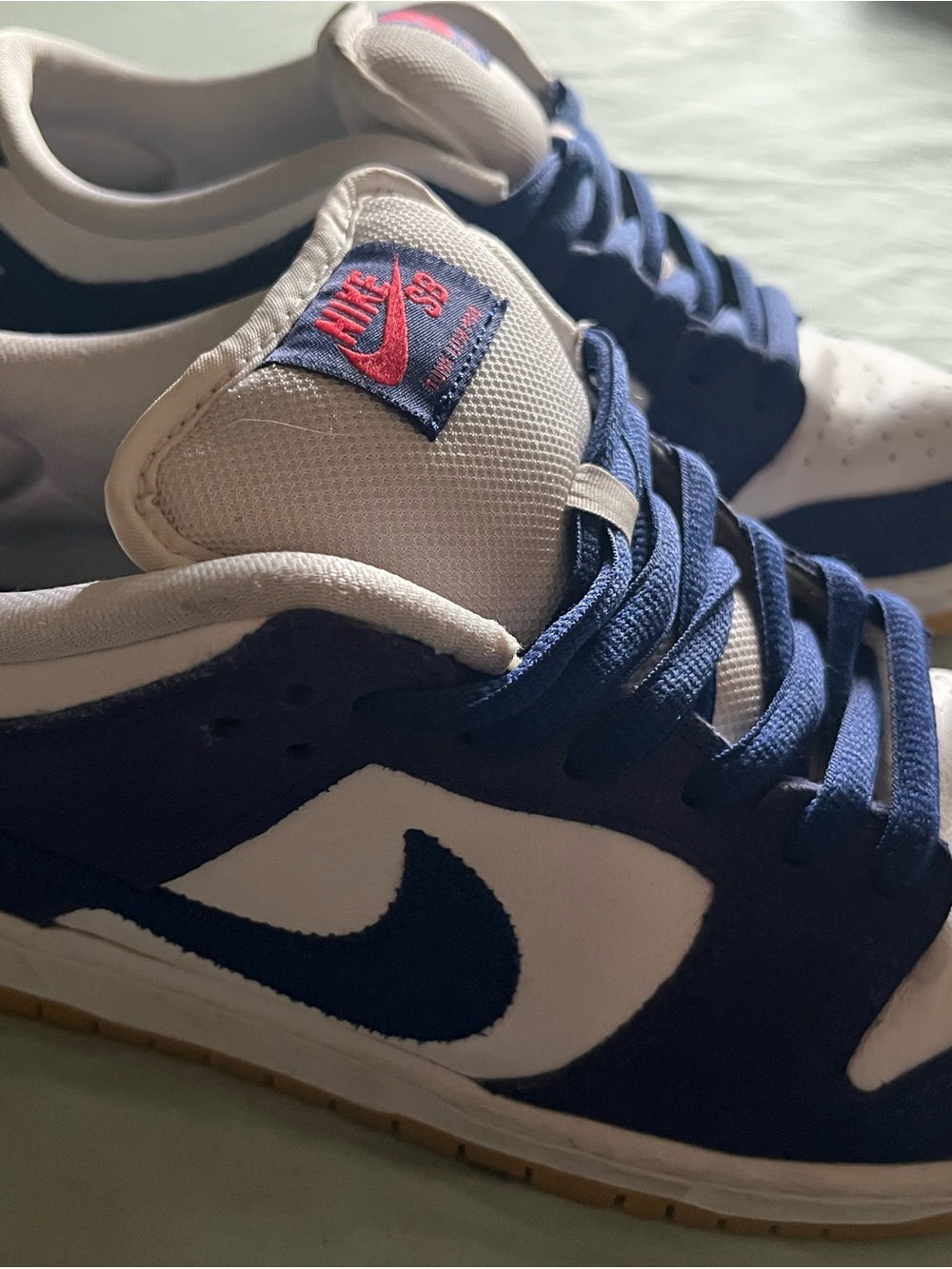 Nike Dodgers SB size 10 women’s